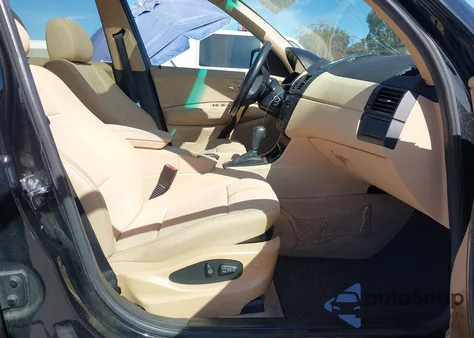 2005 BMW X3 3.0I z USA, uszkodzony, nr VIN WBXPA93495WD05652